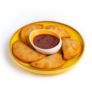 Чебуреки с соусом (5шт.)