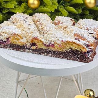 Пирог Венский с вишней 650гр