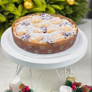 Пирог с творогом и вишней 685 гр