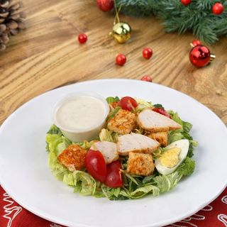 Тауық етімен Цезарь салаты 330г / Салат Цезарь с курицей 330гр