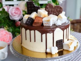 Маршмеллоу мен Milka бал торты 1.770г  / Торт Milka c маршмеллоу медовый 1.770гр