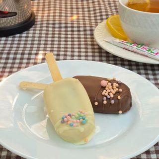 Пирожное эскимо в белом шоколаде 1шт/65гр