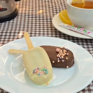 Пирожное Эскимо в молочном шоколаде 1шт/ 60 гр