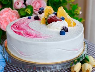 Жемісті бал торт 1.550г / Торт Медовый с фруктами 1.550г