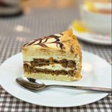 Пирожное Ореховое со сливками (150 гр)