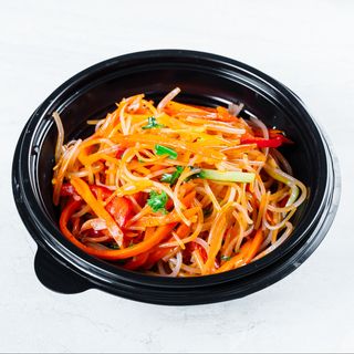 Салат "Фунчоза с овощами"