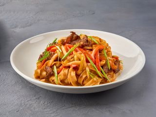 Курица в красном соусе