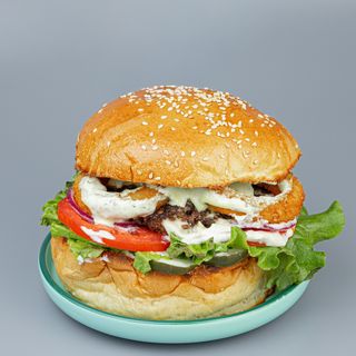 Луковый бургер