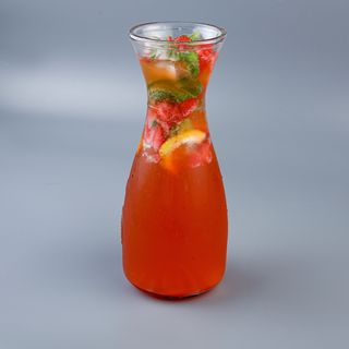 Лимонад клубника-маракуйа