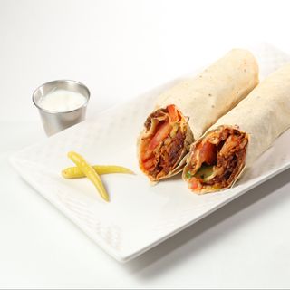 Искандер в лаваше с говядиной