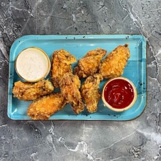 Хрустящие куриные крылышки