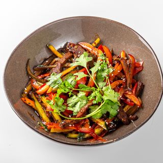 Тайский-острый салат