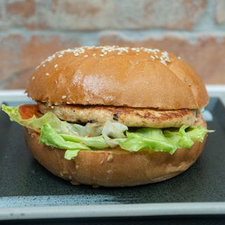 Куриный бургер