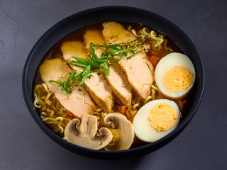 Рамен с курицей