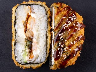 Суши- бургер с креветками