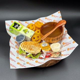 Комбо Толагай