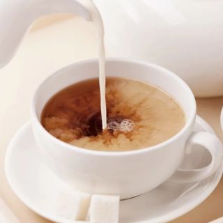 Чай с молоком