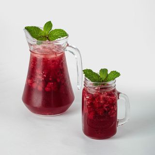 Лимонад с малиной