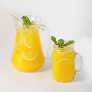 Лимонад манго-маракуйя