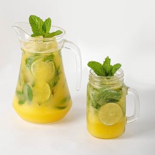 Лимонад Манго-мандарин