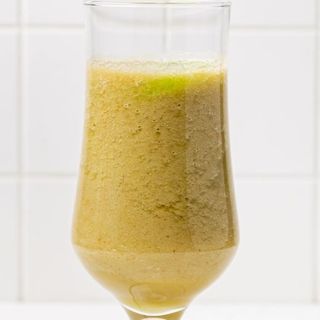 Смузи Киви-Груша-Сельдерей