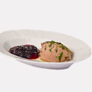 Паштет из печени индейки и конфи смородины