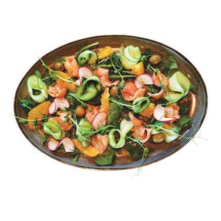 Салат с семгой