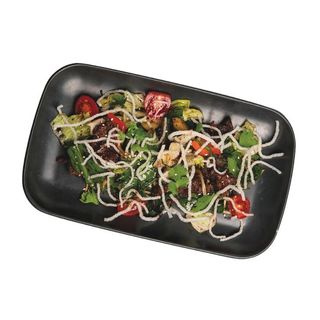 Салат с мясом, эноки и микс салатом