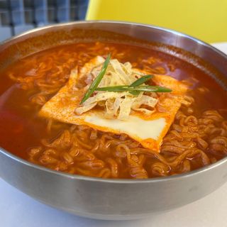 Рамен с сыром
