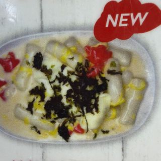 Токпокки в сливочном соусе