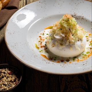 Буррата на фруктово-овощном ассорти «Фреш»