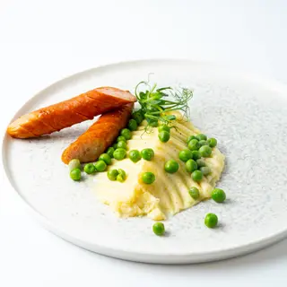 Куриные колбаски с пюре и горошком (300г)
