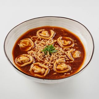 Рамен с пельменями 