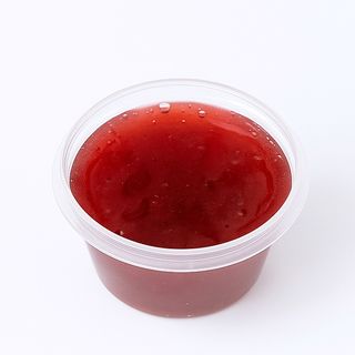 Джем клубничный в соуснике 