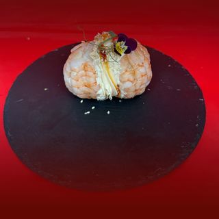 Nurs MacaRolls с креветкой