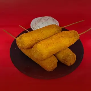 Корн-Дог + чесночный соус (4 шт.)