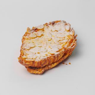 "ГД" Круассан с миндалем (0,150 кг)