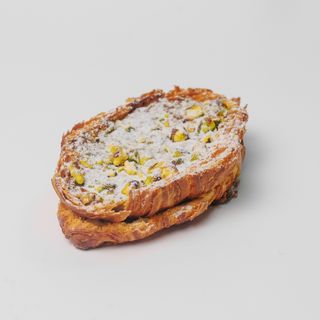 "ГД" Круассан с фисташкой (0,150 кг)