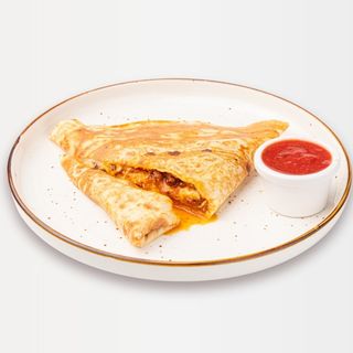 Креп с соусом "Болоньезе"