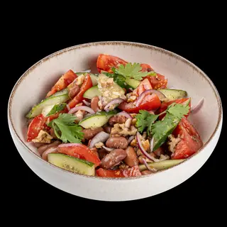 Овощной салат с грецкими орехами