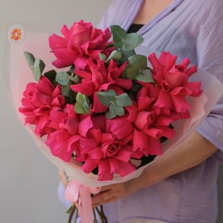 Букет из 7 роз "Пинк Флойд"