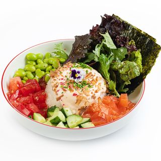 Боул с лососем 