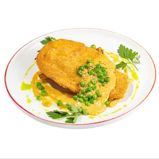 Шницель с зеленым горошком