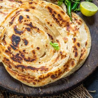 Lacha parantha