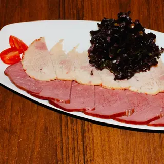 Мясной ассорти