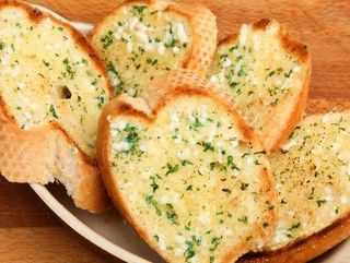 ЧЕСНОЧНЫЙ БАГЕТ