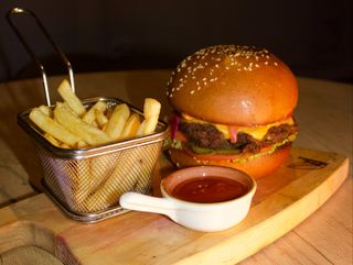 Говяжий бургер