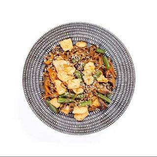 Wok с цыпленком