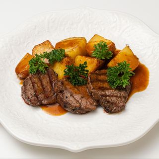 Филе Миньон с картофелем