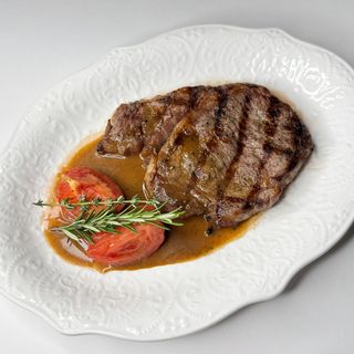 Рибай Говядина перечным соусом